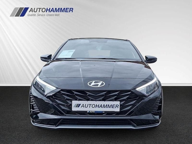 Gebraucht Hyundai i20 Blackline 90 PS (66 kW) 2026 Abyss black Kleinwagen