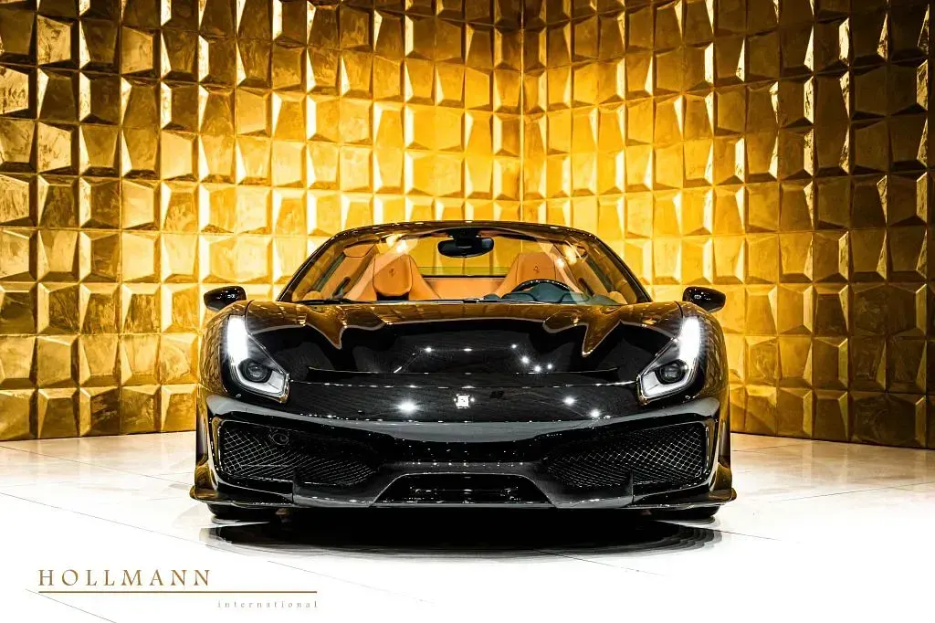 Second-hand Ferrari 488 721 CP (530 kW) 2021 Negru Cabrio