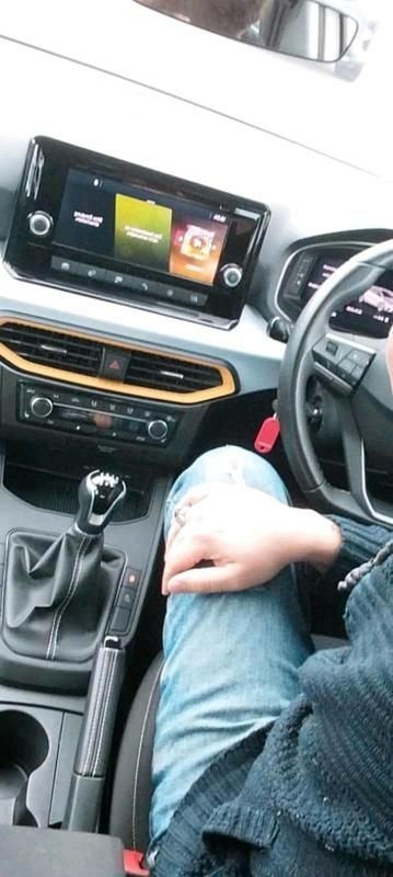 Weiß Gebraucht 2022 Seat Ibiza Kleinwagen | 13.500 € (Superpreis) - Bild 1/3