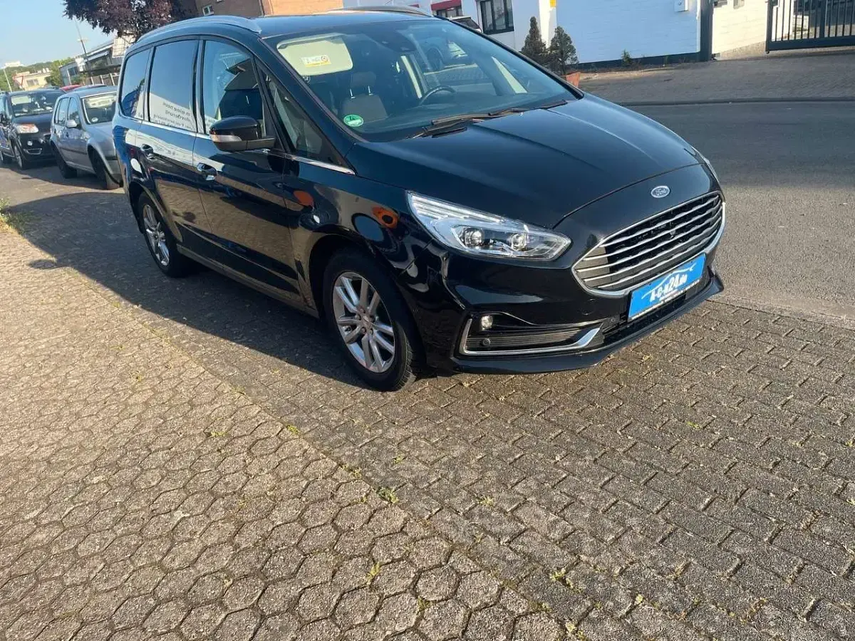 Gebraucht Ford Galaxy Titanium 190 PS (139 kW) 2021 Schwarz Van / Kleinbus
