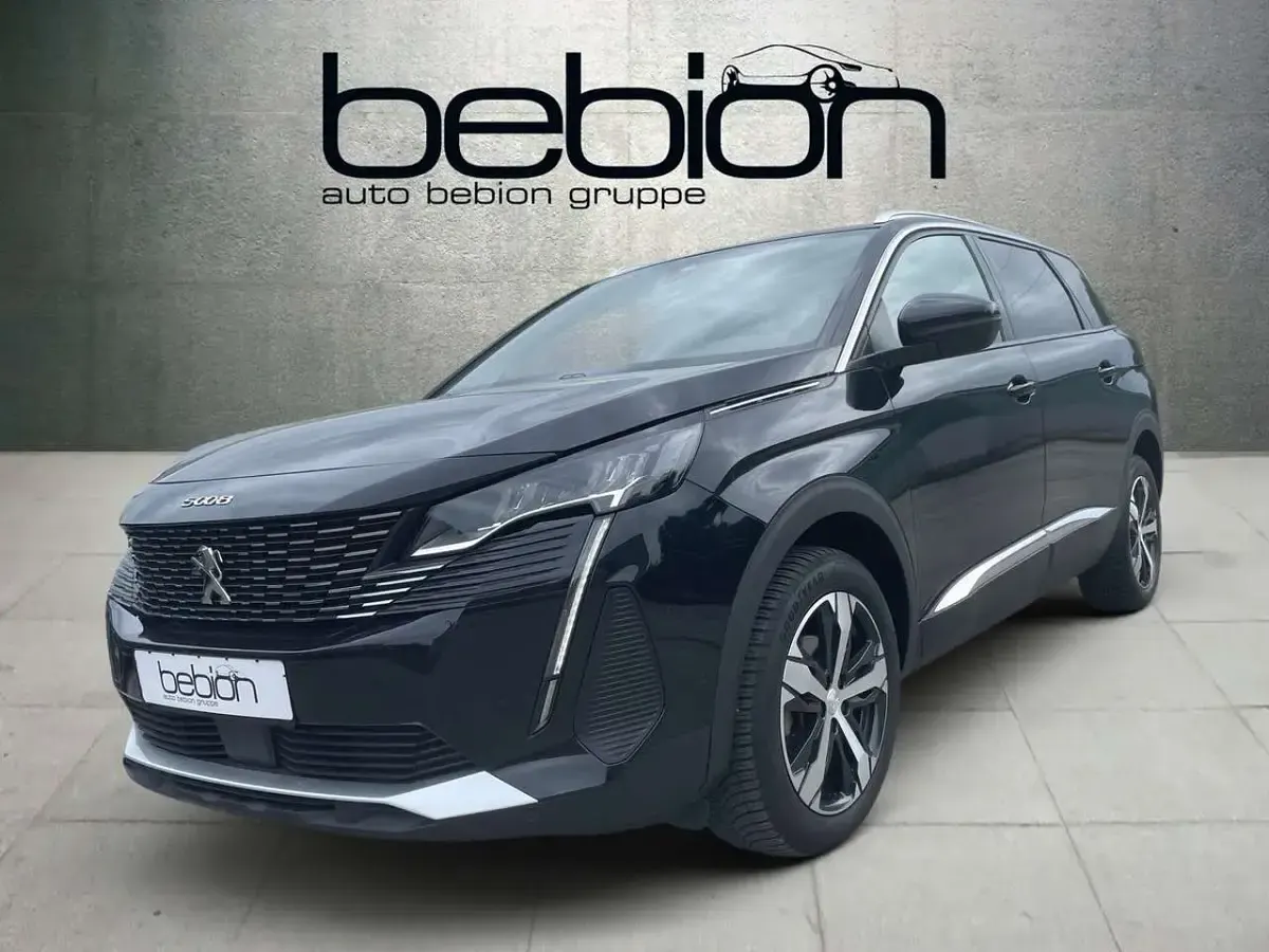 Gebraucht Peugeot 5008 Allure 131 PS (96 kW) 2023 SUV