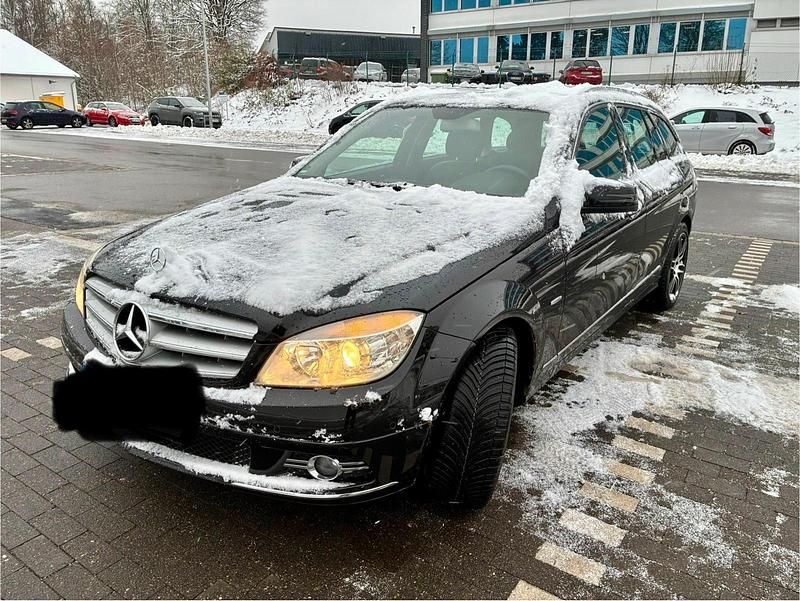 Schwarz Gebraucht 2009 Mercedes C200 Kombi | 3.900 € (Fairer Preis) - Bild 1/4
