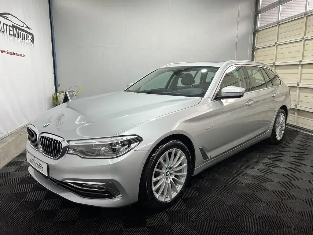 Gebraucht BMW 530 Luxury Line 265 PS (194 kW) 2017 Silber Kombi