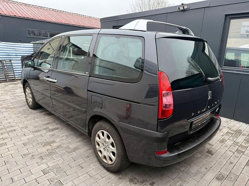 Gebraucht Peugeot 807 Tendance 128 PS (94 kW) 2002 Grau Van / Kleinbus