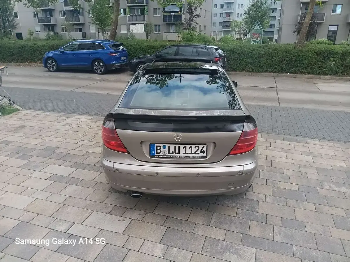 Gebraucht Mercedes C200 163 PS (119 kW) 2003 Coupé