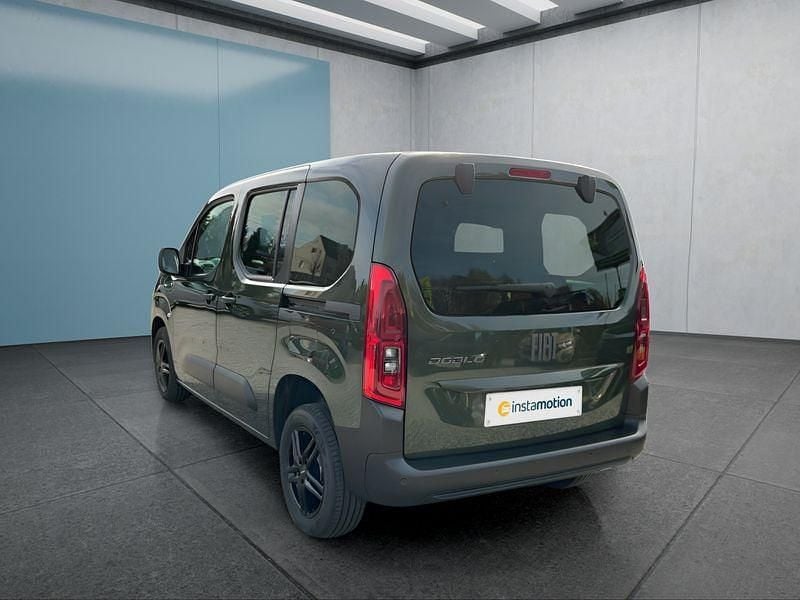 Gebraucht Fiat Doblò 131 PS (96 kW) 2024 Grün Van / Kleinbus