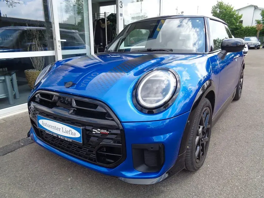 Usata Mini John Cooper Works 156 CV (114 kW) 2025 Blu Utilitaria