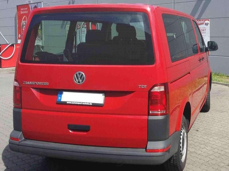 Gebraucht VW Transporter 102 PS (75 kW) 2016 Rot Van
