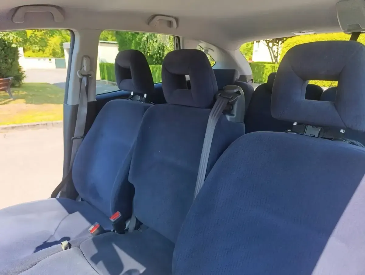 Gebraucht Honda FR-V Trend 140 PS (102 kW) 2008 Schwarz Van / Kleinbus