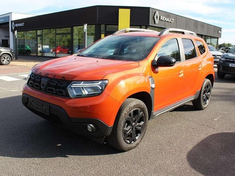 Orange Gebraucht 2021 Dacia Duster Prestige SUV | 16.500 € (Guter Preis) - Bild 1/4
