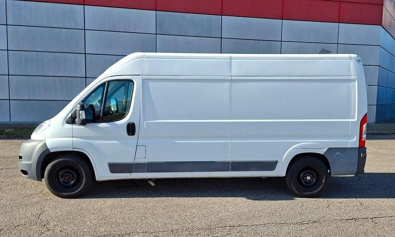 Gebraucht Peugeot Boxer 120 PS (88 kW) 2011 Weiß Van