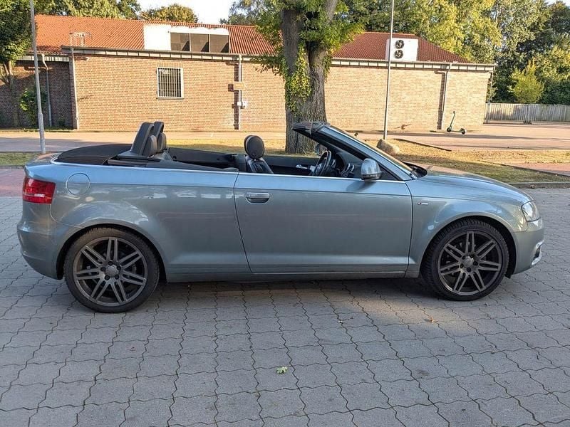 Gebraucht Audi A3 Cabriolet S-Line 140 PS (102 kW) 2009 Grau Cabrio