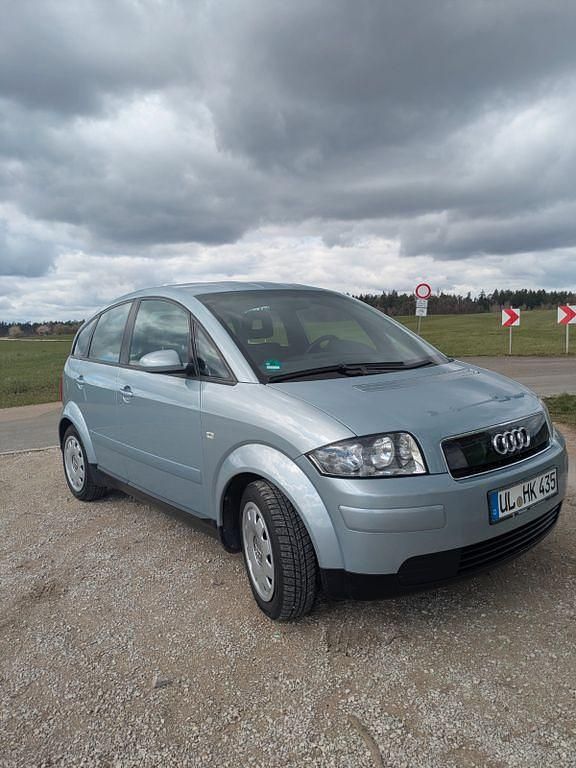 Gebraucht Audi A2 75 PS (55 kW) 2003 Blau Kleinwagen