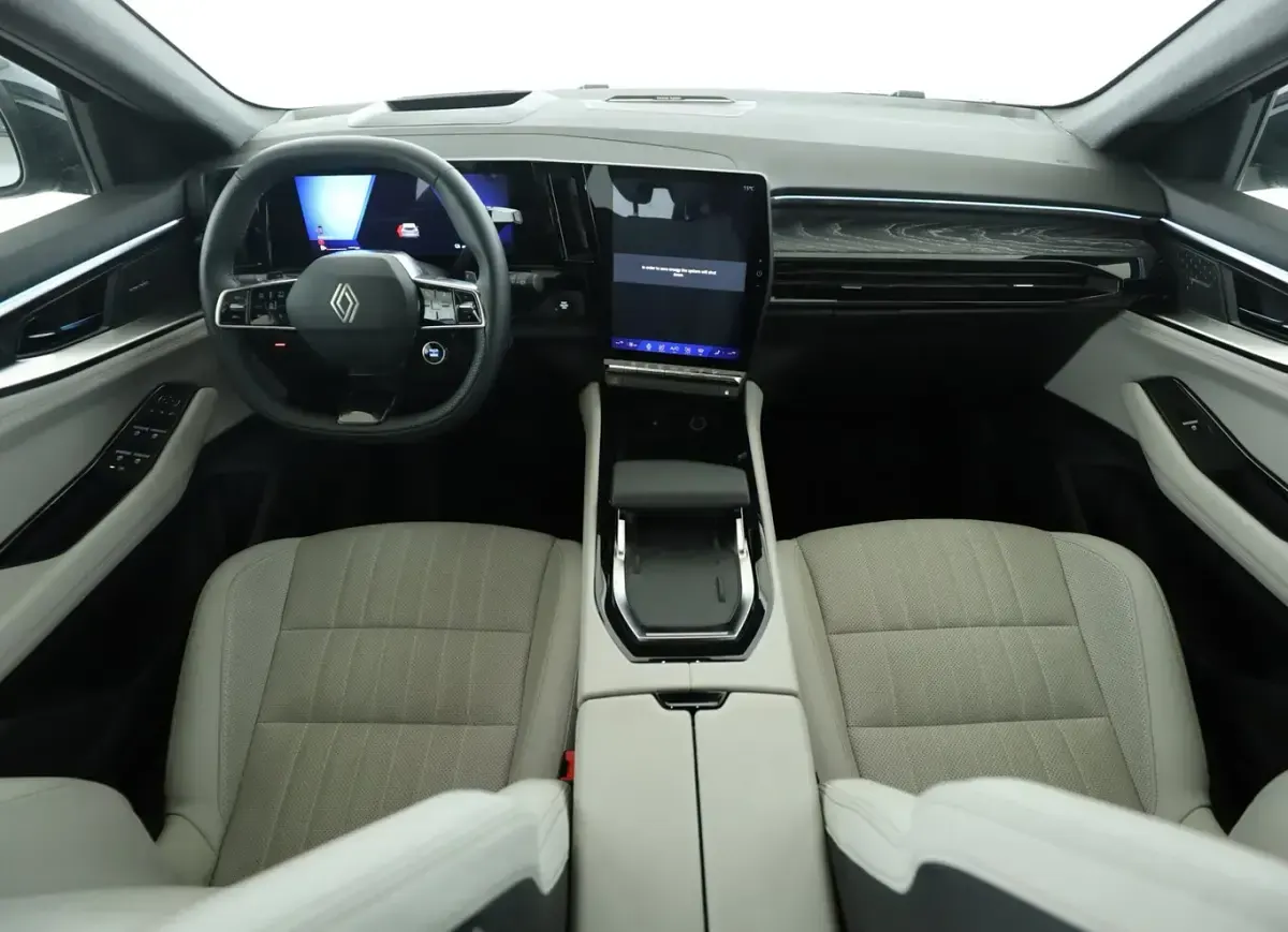 Begagnad Renault Espace Iconic 200 HK (147 kW) 2025 Grå SUV