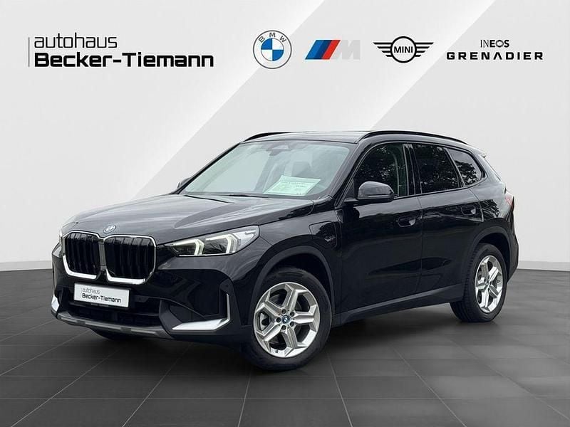 Schwarz Gebraucht 2024 BMW X1 Sport Line SUV | 41.911 € (Guter Preis) - Bild 1/4