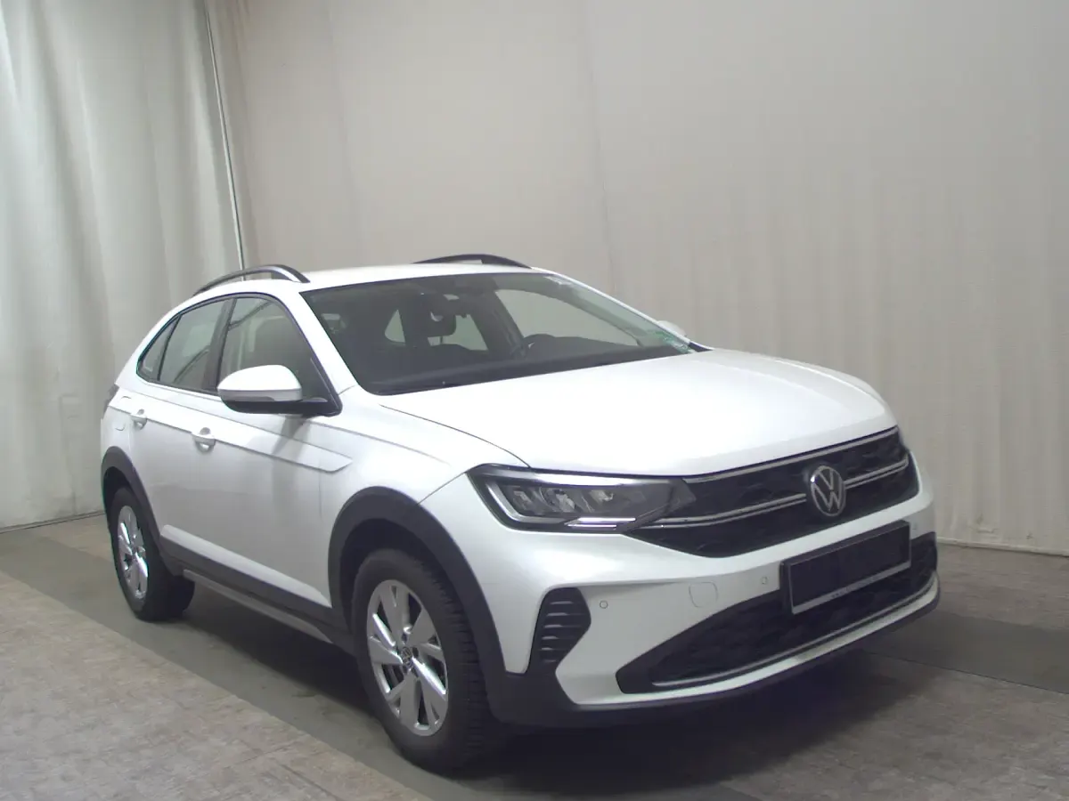 Gebraucht VW Taigo Life 95 PS (69 kW) 2023 Weiss SUV