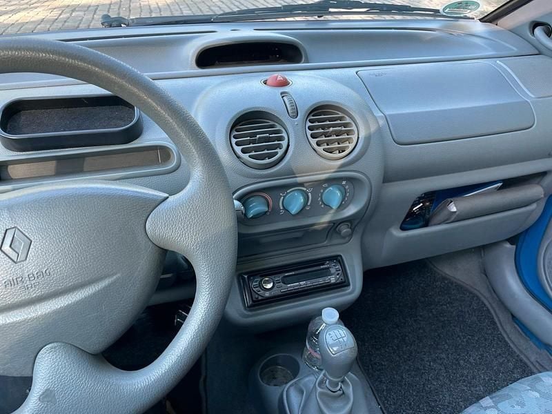 Gebraucht Renault Twingo 58 PS (42 kW) 2007 Blau Kleinwagen