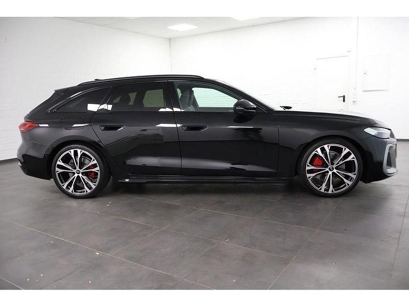 Gebraucht Audi A5 Edition .1 204 PS (150 kW) 2025 Schwarz Coupé
