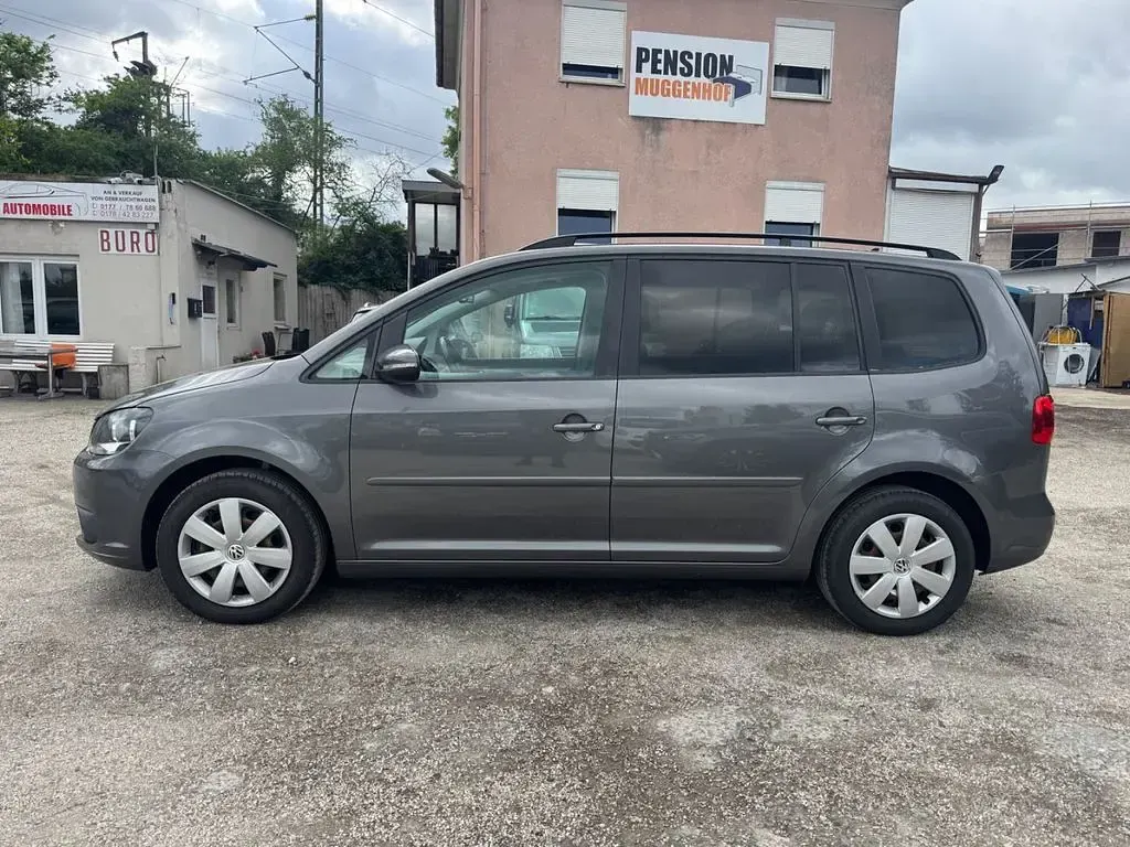 Gebraucht VW Touran 140 PS (102 kW) 2012 Grau Van / Kleinbus