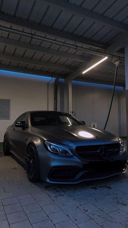 Grau Gebraucht 2018 Mercedes C63 AMG AMG Coupé | 48.000 € (Fairer Preis) - Bild 1/4