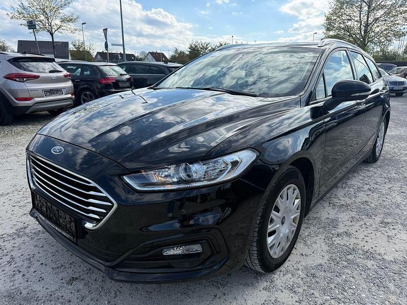 Gebraucht Ford Mondeo 120 PS (88 kW) 2020 Schwarz Limousine