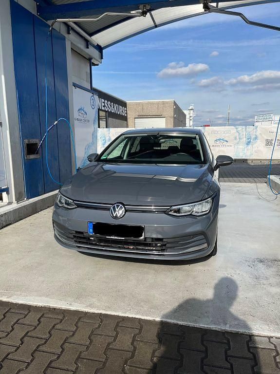Gebraucht VW Golf VII Active 150 PS (110 kW) 2021 Grau Kleinwagen
