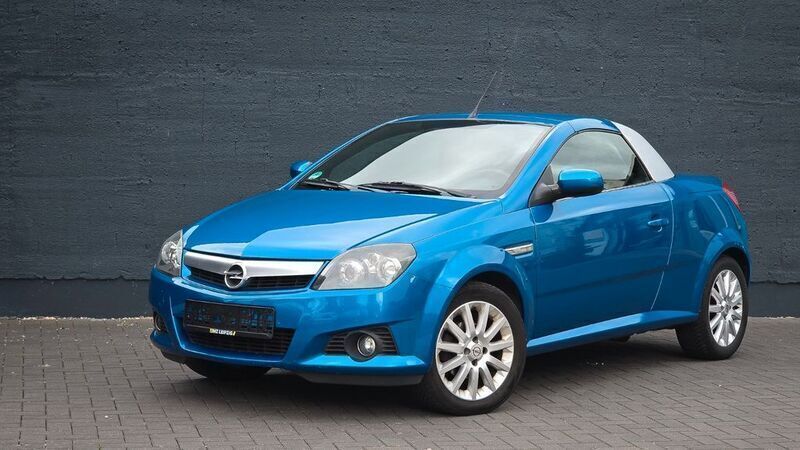 Blau Gebraucht 2004 Opel Tigra Cosmo Cabrio | 1.900 € (Fairer Preis) - Bild 1/4