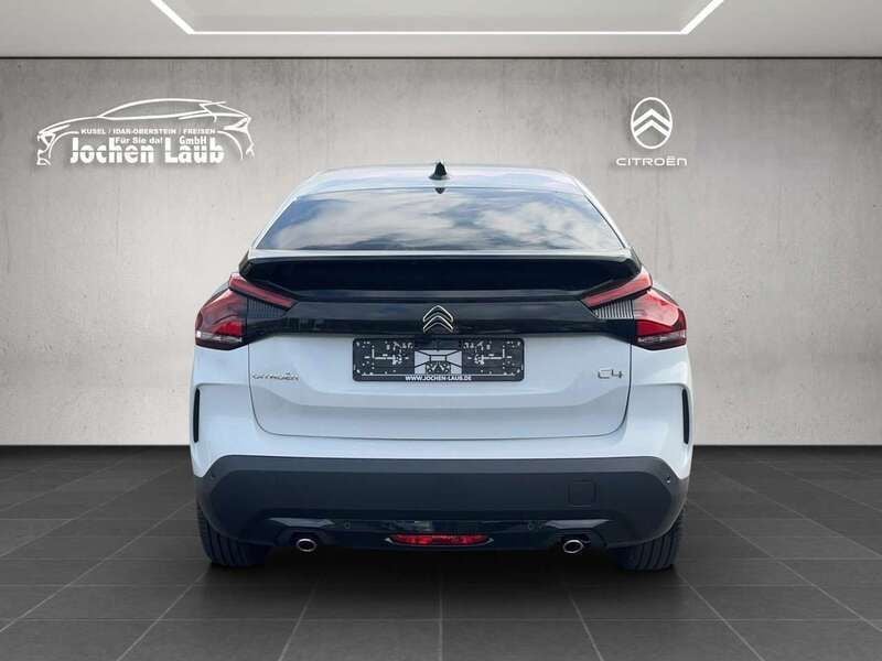 Gebraucht Citroën C4 131 PS (96 kW) 2024 Okenit metalliclackierung Kleinwagen