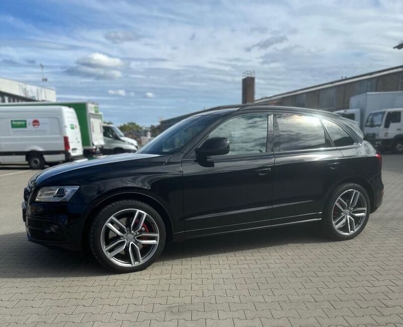 Schwarz Gebraucht 2016 Audi SQ5 Competition SUV | 23.700 € (Fairer Preis) - Bild 1/4