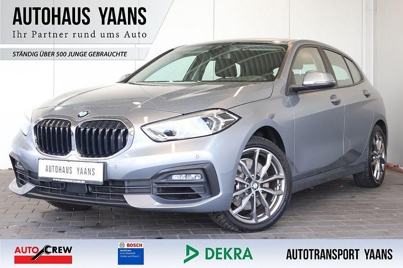 Grau Gebraucht 2024 BMW 120 Advantage Kleinwagen | 24.989 € (Guter Preis) - Bild 1/4