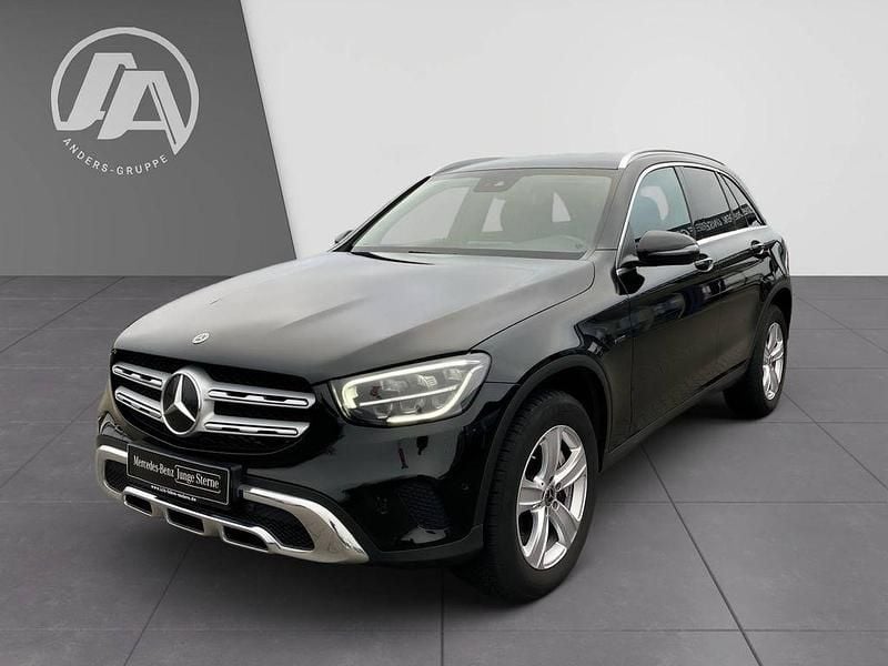 Gebraucht Mercedes GLC300e 320 PS (235 kW) 2021 Schwarz SUV