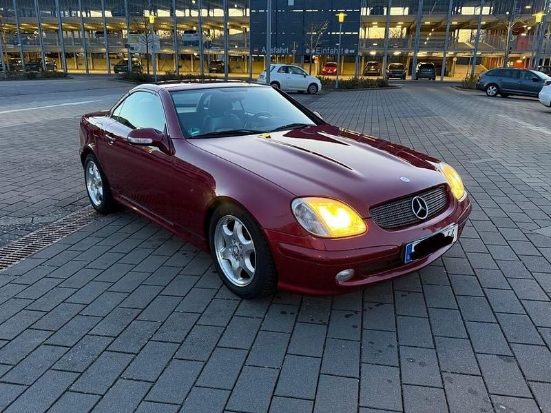 Gebraucht Mercedes SLK200 163 PS (119 kW) 2000 Rot Cabrio