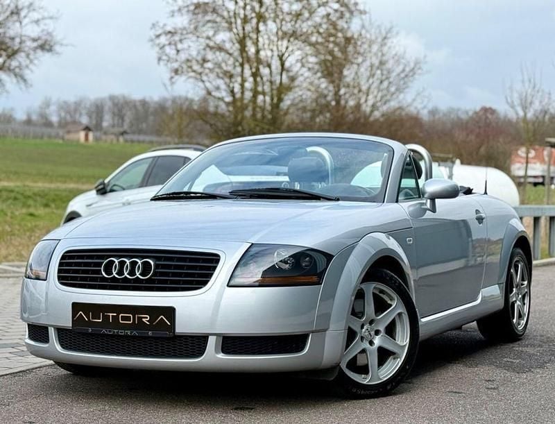 Lichtsilber metallic Gebraucht 2001 Audi TT Roadster Sport Cabrio | 6.990 € (Superpreis) - Bild 1/4