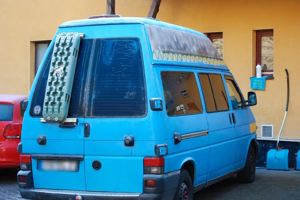 Gebraucht VW T4 102 PS (75 kW) 2001 Andere farben Van