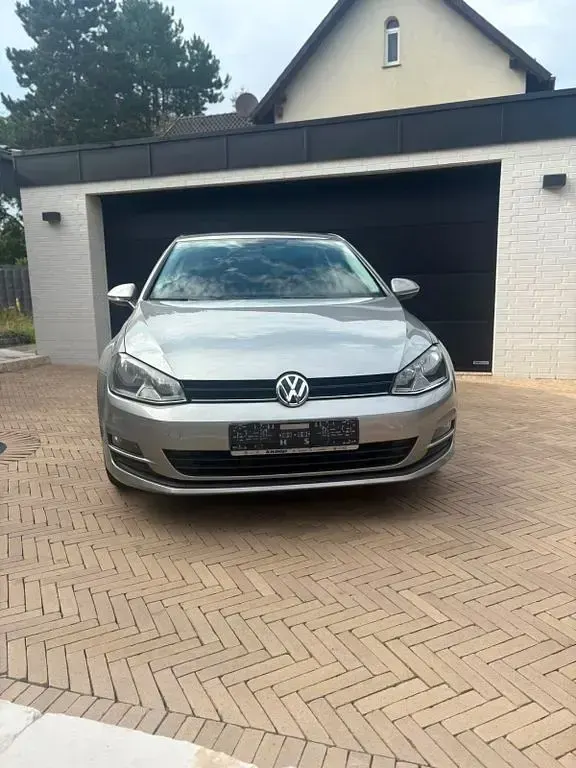 Gebraucht VW Golf VII 86 PS (63 kW) 2014 Silber Limousine