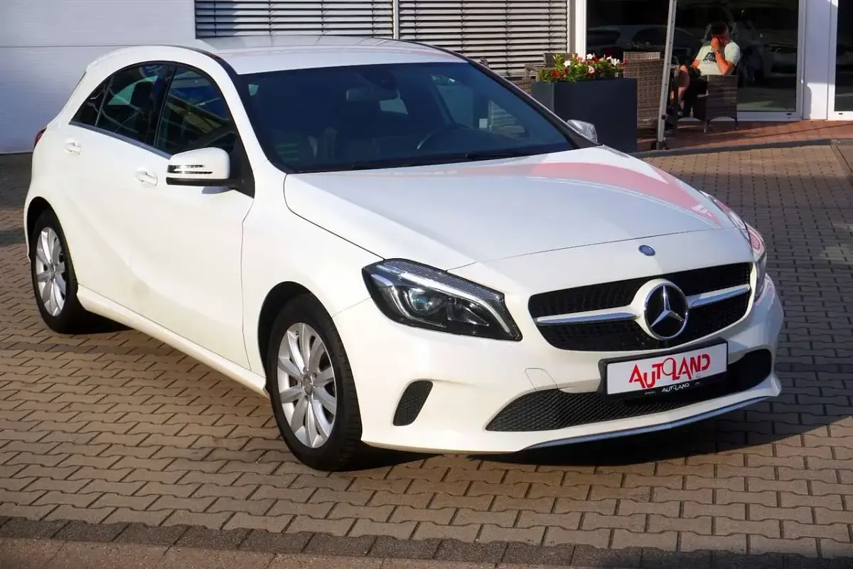 Gebraucht Mercedes A140 Avantgarde 102 PS (75 kW) 2016 Andere Kleinwagen