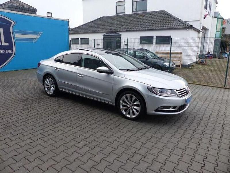 Second-hand VW CC 184 CP (135 kW) 2018 Argintiu Berlinǎ