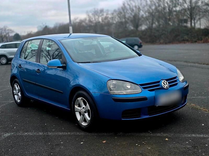 Gebraucht VW Golf IV 140 PS (102 kW) 2005 Blau Limousine