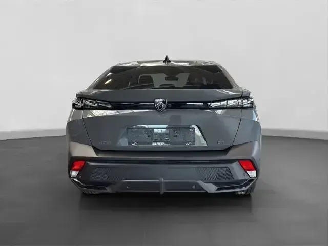 Neu Peugeot 408 GT 136 PS (100 kW) 2025 Grau SUV