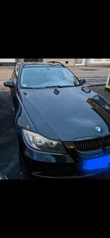 Gebraucht BMW 320 150 PS (110 kW) 2006 Schwarz Kombi