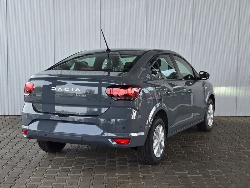 Gebraucht Dacia Logan Expression 90 PS (66 kW) 2024 Schwarz Limousine
