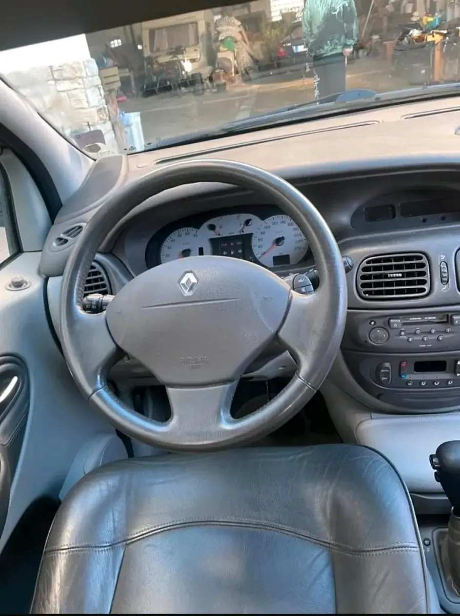Occasion Renault Mégane II 2002 Vert Citadine