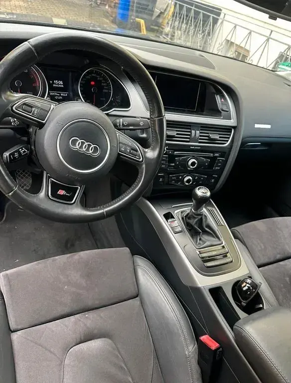 Gebraucht Audi A5 Sportback 170 PS (125 kW) 2012 Schwarz Kleinwagen