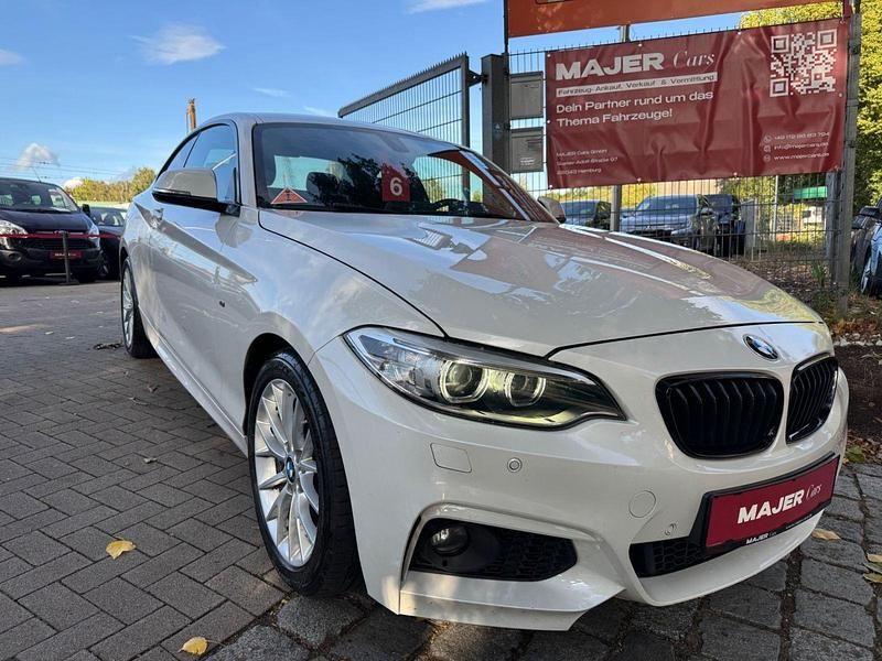 Weiß Gebraucht 2015 BMW 218 M Sport Coupé | 15.000 € (Fairer Preis) - Bild 1/3