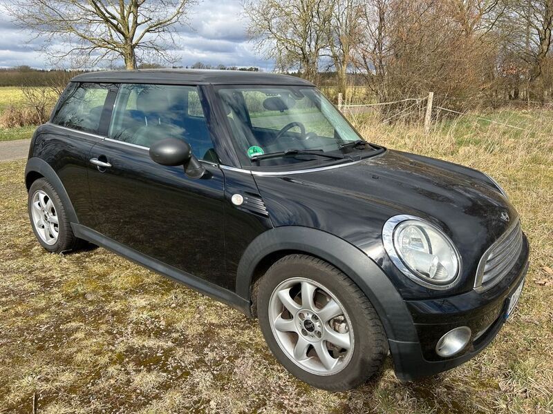 Schwarz Gebraucht 2010 Mini ONE Kleinwagen | 4.600 € (Fairer Preis) - Bild 1/4