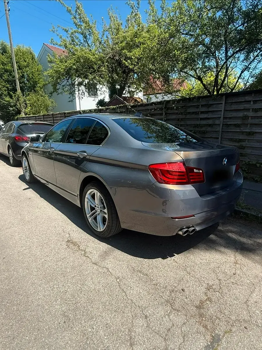 Gebraucht BMW 520 184 PS (135 kW) 2013 Andere farben Limousine