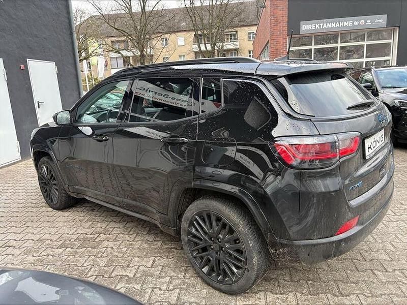 Gebraucht Jeep Compass 180 PS (132 kW) 2022 Schwarz SUV