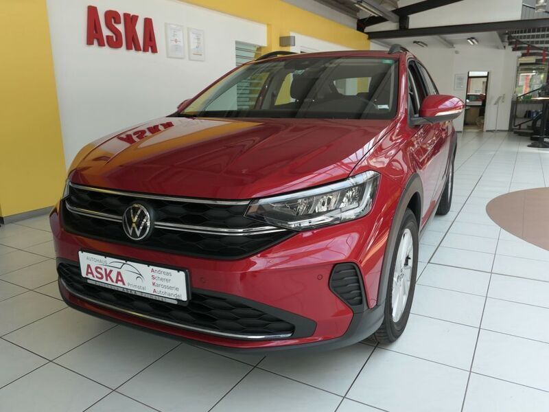 Rot Gebraucht 2023 VW Taigo Life SUV | 19.999 € (Teuer) - Bild 1/4