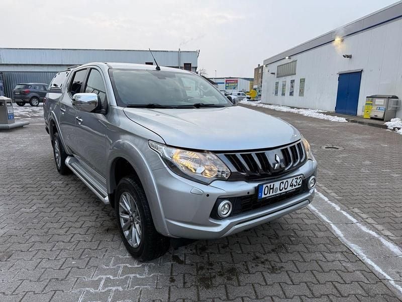 Silber Gebraucht 2017 Mitsubishi L200 Abholung | 16.900 € (Superpreis) - Bild 1/4