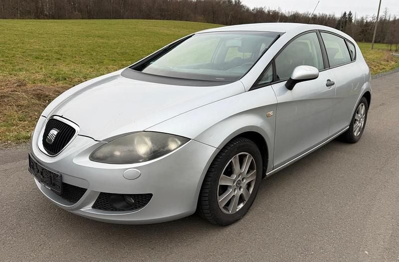 Gebraucht Seat Leon 101 PS (74 kW) 2008 Grau Kleinwagen